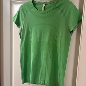 Lululemon Swiftly Green Short Sleeve